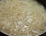 A picture of step 1 of Garlic spagetthi noodles.
