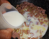 Foto del paso 4 de la receta: Pasta farfalle en salsa blanca con jamón y queso