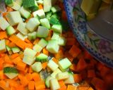 Foto del paso 5 de la receta: Guisado de calabacitas con zanahoria