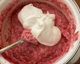 Gluténmentes málnahabos torta recept fázis 2 fotója