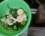 Foto langkah ke 1 dari resep Sayur asem kuah kaldu udang.
