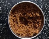 A picture of step 3 of Dry Coconut Chutney.