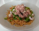 Foto del paso 3 de la receta: Lentejas rojas con verduras y atún