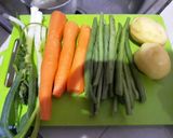Foto langkah ke 2 dari resep Sayur Sop bumbu Racik.