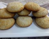 A picture of step 9 of Coconut cookies.