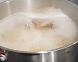 Foto del paso 1 de la receta: Espirales integrales con shitake, jamón y albahaca