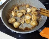 Foto del paso 8 de la receta: Alubia arrocera coloreada y rape