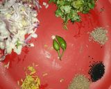 A picture of step 4 of Stuffed daal paratha.