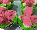 Foto langkah ke 10 dari resep 1075. Bolu Kukus Mekar Semangka dengan Santan.