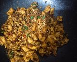 Foto langkah ke 4 dari resep Tumis tahu telur bawang terasi.