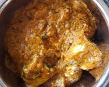 A picture of step 9 of Paneer lababdar.