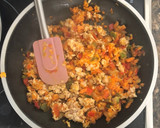 Foto del paso 4 de la receta: Couscous de coliflor con pollo y verduras 🍅🌶🥕