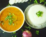 A picture of step 4 of Mullangi sambar.