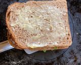 A picture of step 5 of Cheesy Peri Peri Toast Sandwich.