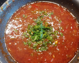 Foto del paso 2 de la receta: 236. Tallarines con salmón en salsa de tomate al ajo y perejil