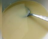 A picture of step 2 of Strawberry cake.