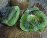 A picture of step 1 of Kiwi Oats.