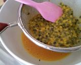 Hình bước làm 1 của món Mousse chanh dây (Passion fruit mousse)