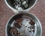 A picture of step 1 of Kashmiri pulao.