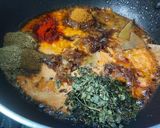 A picture of step 4 of Chicken Pakeeza.