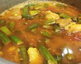 A picture of step 3 of Bhindi gosht.