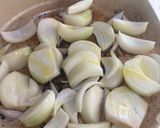 A picture of step 3 of Steak and kidney pie.
