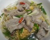 Hình bước làm 2 của món Mì gói nấu thịt bò 🥗👍