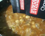A picture of step 10 of Chole Palak.