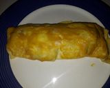 Foto del paso 4 de la receta: Tortilla de huevos con queso y salami