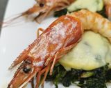 Foto del passaggio 5 della ricetta Gambero al forno, scamorza, friarielli