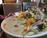 A picture of step 4 of Lentil Cream with Coconut Peanut Butter and Sprouts.
