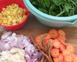 Foto langkah ke 1 dari resep 13. Sayur Bening Bayam (Sayur Bening Kunci).