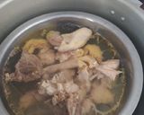 Foto langkah ke 1 dari resep Sup Ayam Pak Min Klaten.