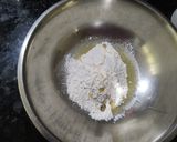 A picture of step 1 of स्ट्रीट स्टाईल कुरकुरीत मिनी समोसे.
