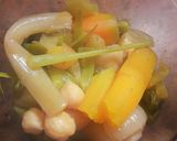 Foto del paso 28 de la receta Sopa de huesos de ternera con verduras orgánicas