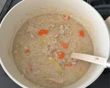 A picture of step 5 of Chicken congee.
