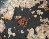 Foto langkah ke 2 dari resep Nasi Goreng Kunyit Kencur.