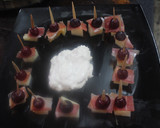 Foto del paso 9 de la receta: Daditos de jamón con melón y cherry