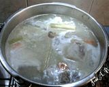 Foto del paso 7 de la receta Caldo del puchero con garbanzos y pollo
