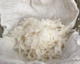 A picture of step 2 of Taiwanese pan-fried daikon shreds & bacon pie.