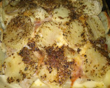 Foto del paso 4 de la receta: Filet de merluza con papas y crema !!