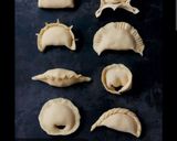 Foto del paso 9 de la receta: Empanadas varias, de Cebolla y queso, Caprese, de pollo, zanahoria y zapallo(coreano)