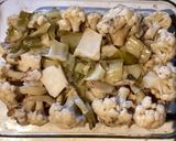 A picture of step 4 of California Farm Roasted Curry Cauliflower.