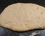 Foto del paso 2 de la receta: Rosca rellena de manzanas y pasas de uva