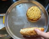 A picture of step 7 of Chicken burger.