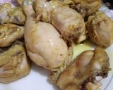 A picture of step 2 of Chicken aloo ka salan.