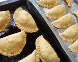 A picture of step 18 of Chicken pies.