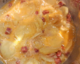 Foto del paso 5 de la receta: Tortilla de patata y calabacín al horno