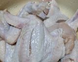Foto langkah ke 1 dari resep Sayap Ayam Goreng Rempah.
