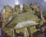 Foto langkah ke 5 dari resep Pepes Ikan Kembung Kemangi.